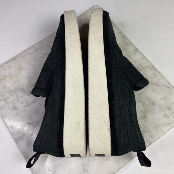 Via Spiga Black Slip On Sneakers Leather Embossed Croc Flatform Size 8 $225 - Picture 6 of 9